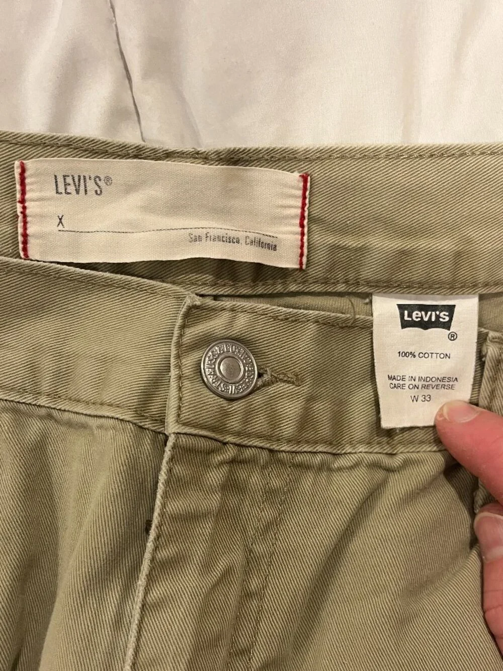 Levi's shorts - size 33 waist - cargo green color